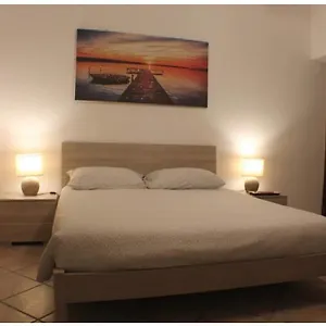  Habitación en casa particular Accogliente Tra Mare E Citta Italia