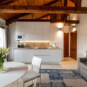 Vivaldi R&r Apartment